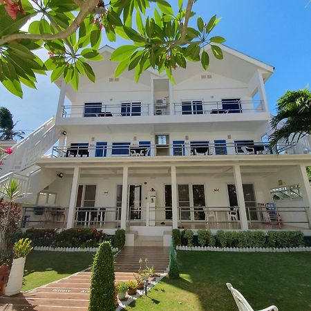Clubboracay Apartelle Balabag  Bagian luar foto