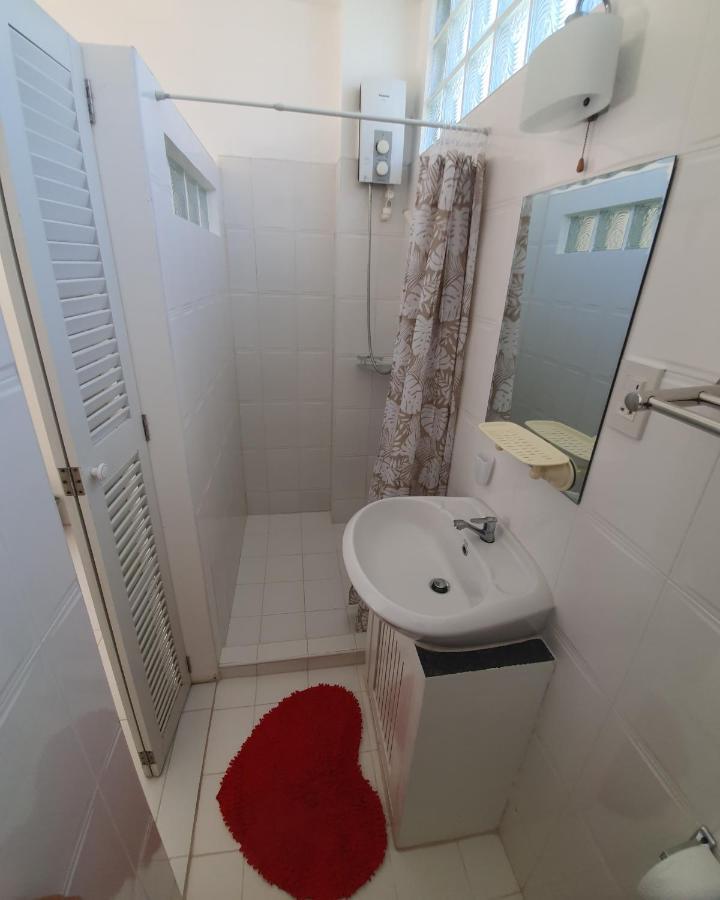 Clubboracay Apartelle Balabag  Bagian luar foto