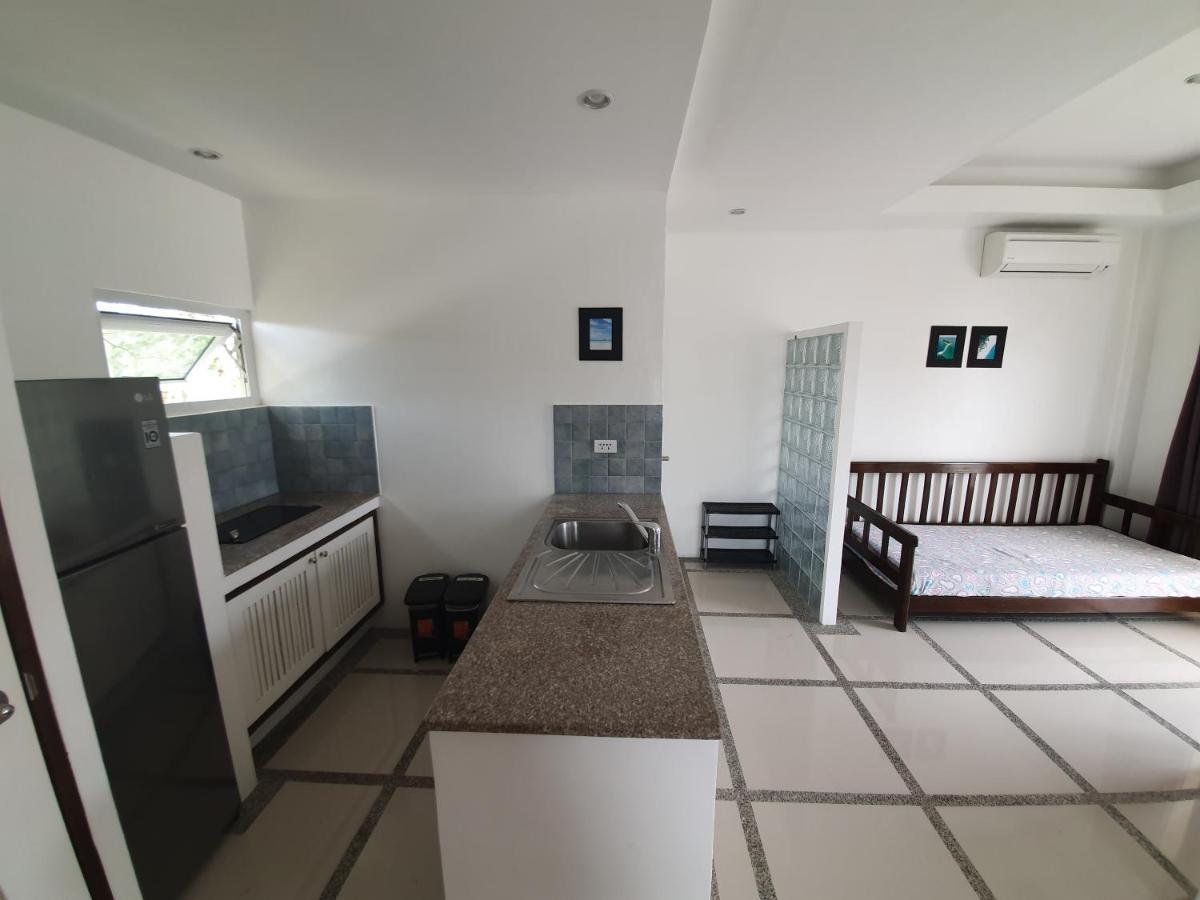 Clubboracay Apartelle Balabag  Bagian luar foto