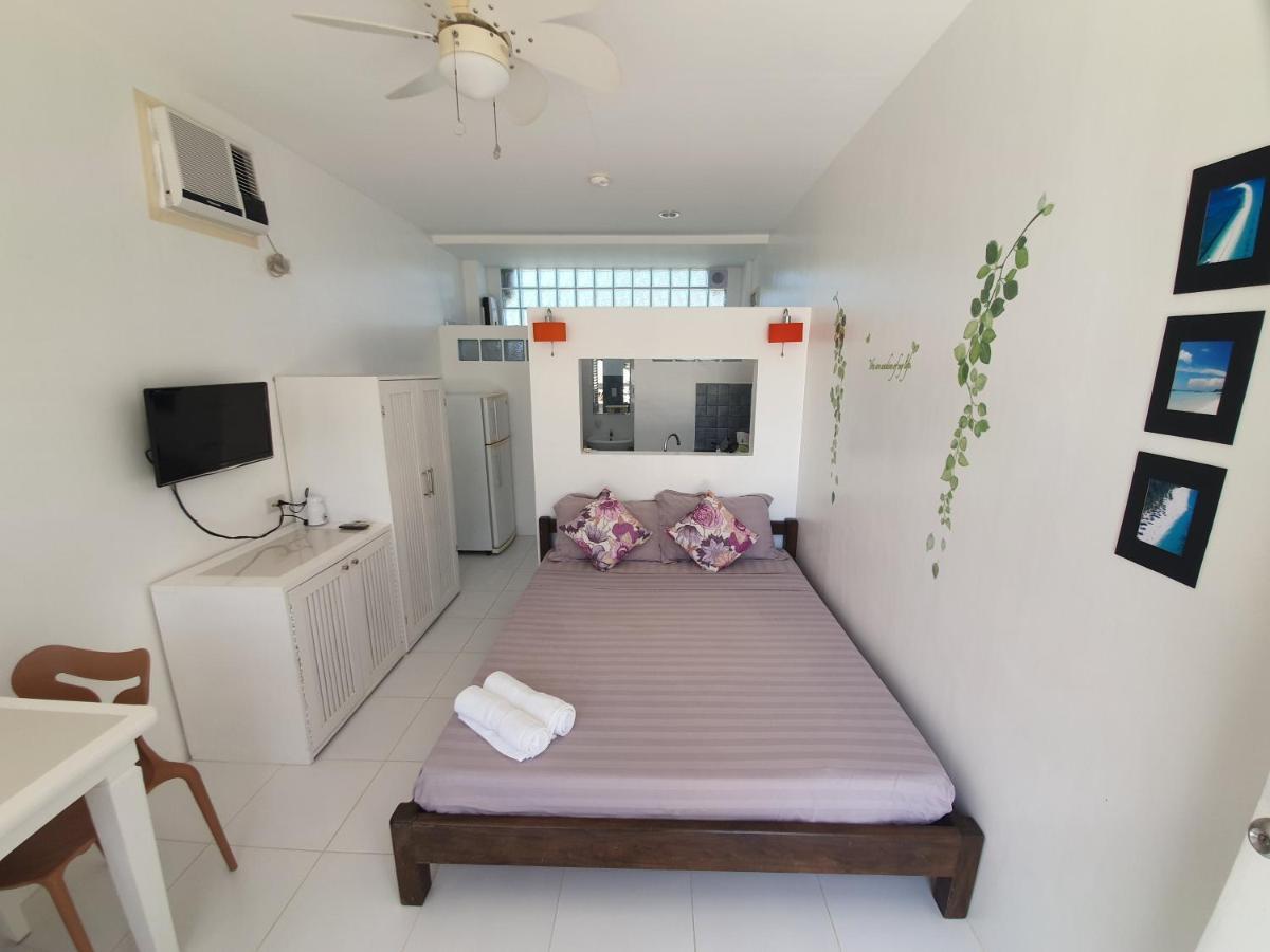 Clubboracay Apartelle Balabag  Bagian luar foto